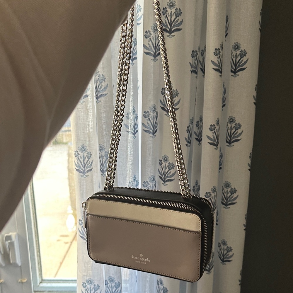 Kate Spade Black and Cream Crossbody Bag with Chain Strap